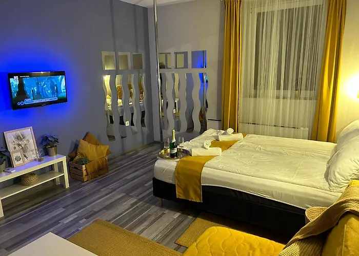 7 Days Apartment